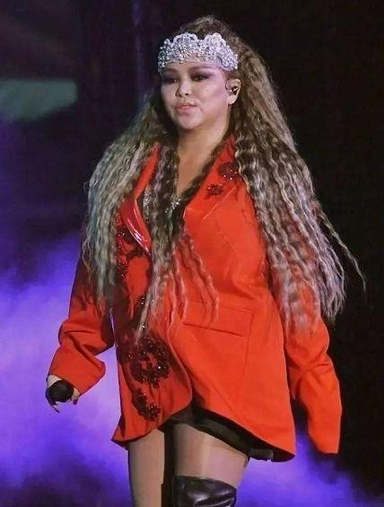 张惠妹同款丝袜介绍,揭秘张惠妹同款丝袜的时尚魅力