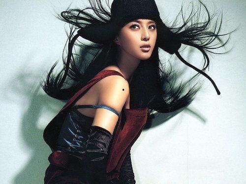 明星美女无翼鸟,探寻美丽与力量的完美融合