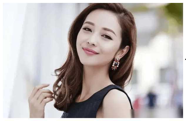 所有女明星介绍,盘点娱乐圈中的女明星风采