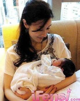 两儿子的明星,两儿子闪耀娱乐圈的璀璨星途